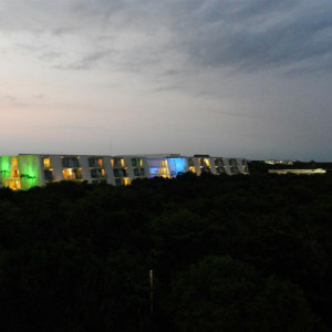 Sirenis Mayan Beach pela madrugada
