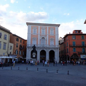 DSC02202PiazzaGaribaldif [640x480]