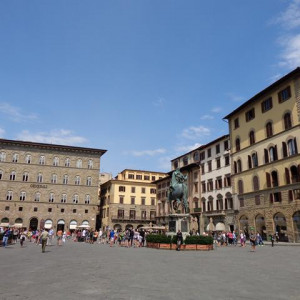DSC02422PiazzaDellaSignoraf [640x480]