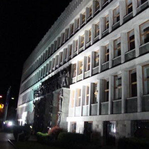 DSC04605 Parlamento   Ljubljana 2