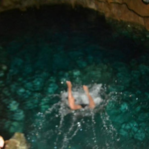 Pequeno cenote