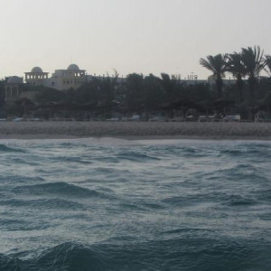 Hotel visto do mar