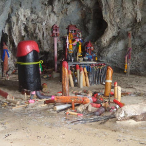 Altar dos coisos... Railay