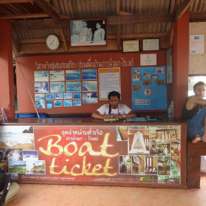 Cais de Ao Nang onde esperamos para regressar ao aeroporto de Krabi rumo a Bangkok