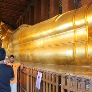 Buda deitado é enorme