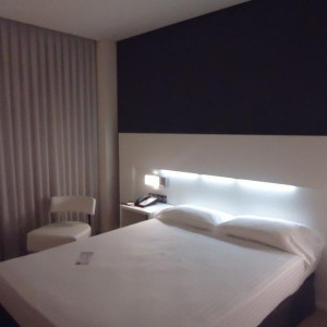 Quarto Duplo