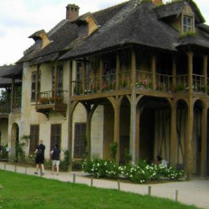 Château Versailles   MA   Aldeia   Casa Da rainha 3