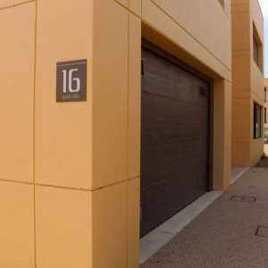 Pool Vila (c/ garagem)
