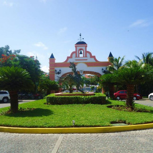 Entrada - Riu Tequila