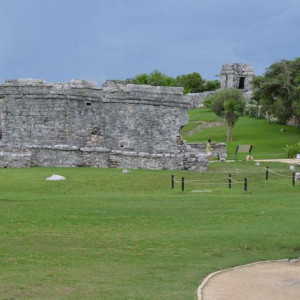 R Tulum 2