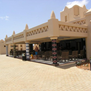 PiscinaAdultosBar.JPG