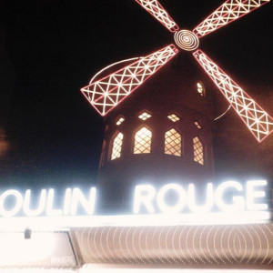 moulin rouge.JPG