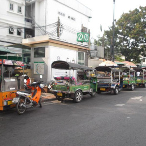 061 Bkk