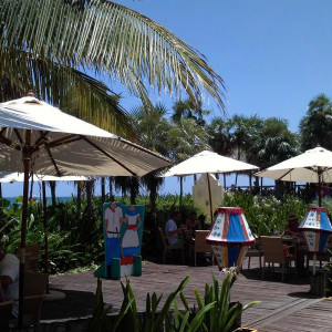 Esplanada do restaurante da praia