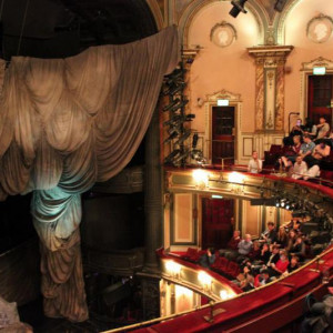 9 Her Magesty Theather