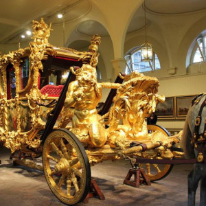 24 Royal Mews