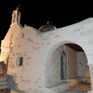 DSC04196Parikia_IgrejaAgiosKonstantinos.JPG
