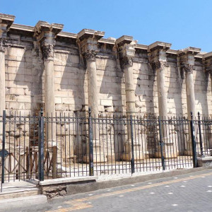DSC04884Atenas BibliotecadeAdriano