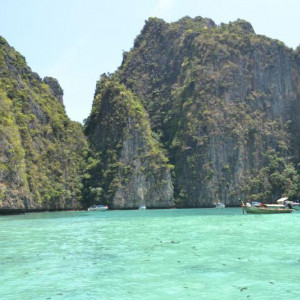 Phi Phi Pileh Bay