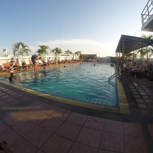 Piscina do Rambuttri Village Inn (BKK)