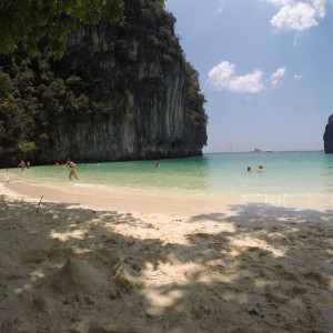 Hong Island