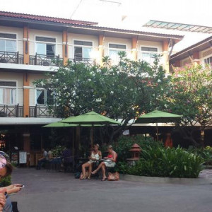 hotel Rambuttri Village Inn