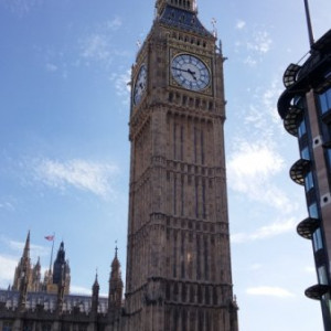 UK (40)