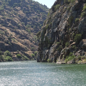 Penhascos do passeio do Douro