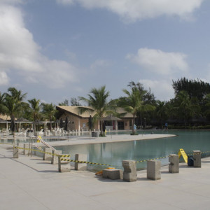 Hotel Vila Galé Cumbuco - parte da piscina em manutenção