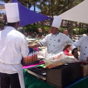 Hotel - gelados, fruta na praia