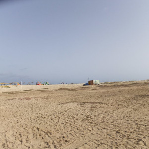 Praia - areal em frente ao hotel