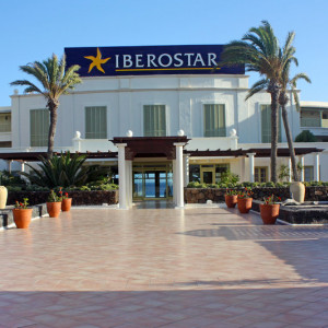 11. Entrada Principal