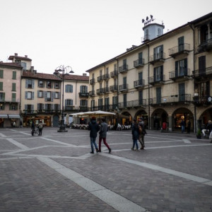 Como (27)