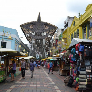 Mercado de rua junto a Central Market