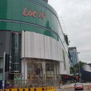 Shopping Lot 10 Bukit Bitang