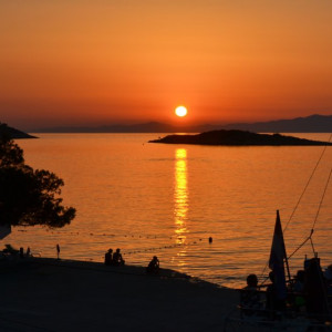 Por do sol em Pomena