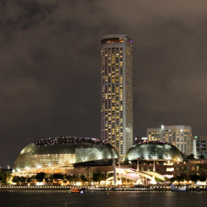 "Esplanade - Theatres on the Bay"