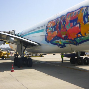 Avião orbest