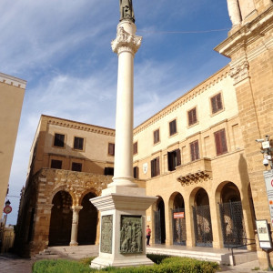7DSC09648 Piazza Duomo - Brindisi 0