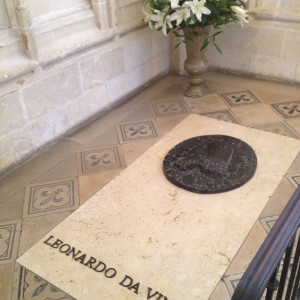 Tumulo de Leonardo da Vinci no Castelo de Amboise (Capela de St Hubert)