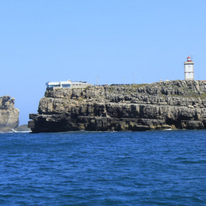 Cabo Carvoeiro e A Nau dos Corvos (ou Pedra da Nau)
