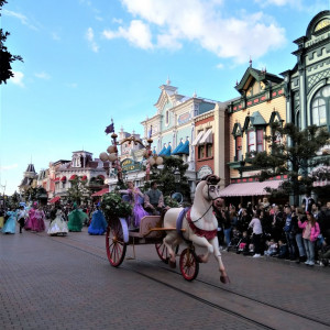 Disney Stars On Parade (Entrelaçados)