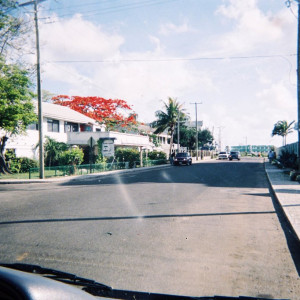 F1000001