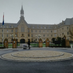 30 Luxemburgo