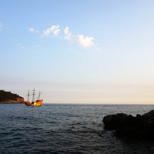 Walls-by-the-sea