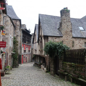 9 Dinan