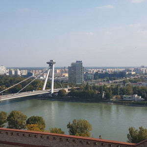 Bratislava 852