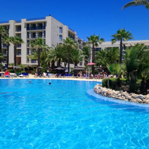 Piscina1