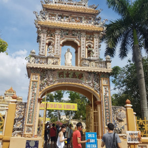 Vietnam225