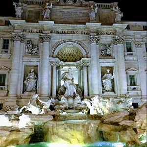 Fontana di Trevi de noite